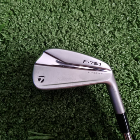 TaylorMade P790 4 Iron Stiff